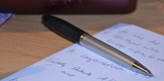 Jak napisać notatkę ze spotkania z rodzicami?