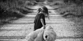 Kiedy sąd może odebrać dziecko matce?