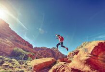 Ile wynosi najniższa krajowa netto w 2023?