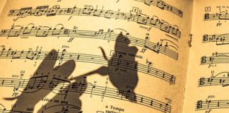 Jak zdefiniować klucz podstawowy SQL?