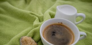 Jak zaktualizować informację o warunkach zatrudnienia?