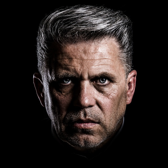 Ile zarabia prawnik bez aplikacji? Ile zarabia prawnik bez aplikacji?